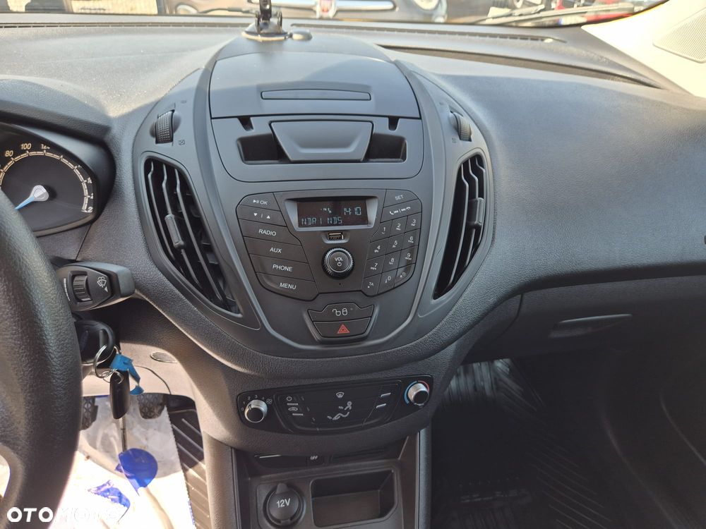 Ford TRANSIT COURIER - 41