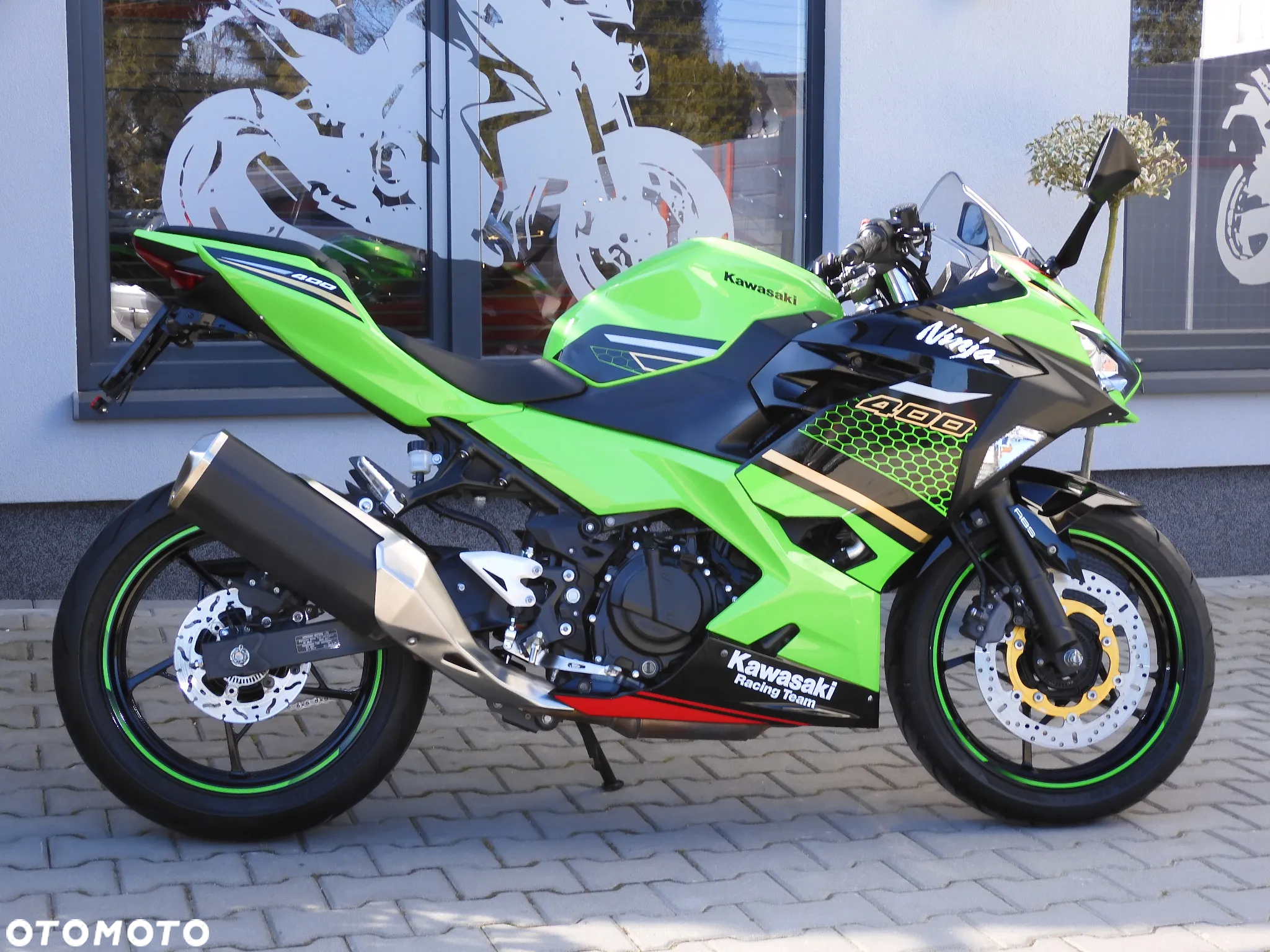 Kawasaki Ninja 400 - 17