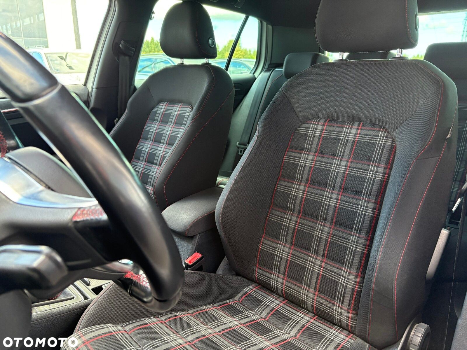 Volkswagen Golf VII 2.0 TSI BMT GTI Performance - 13