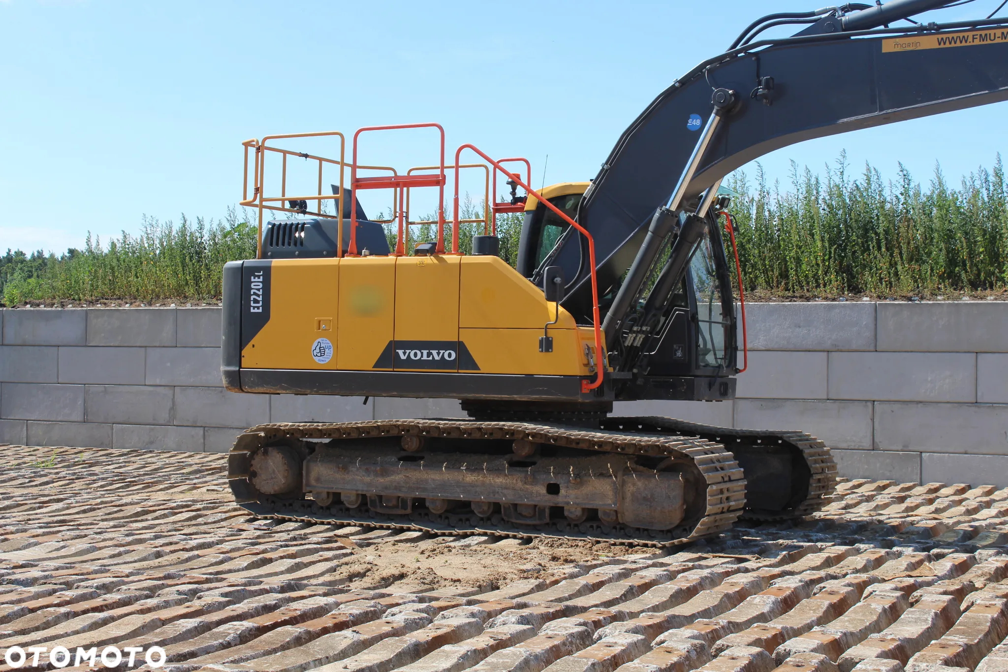 Volvo EC220EL - 24