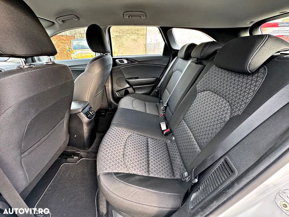 Kia Ceed - 6