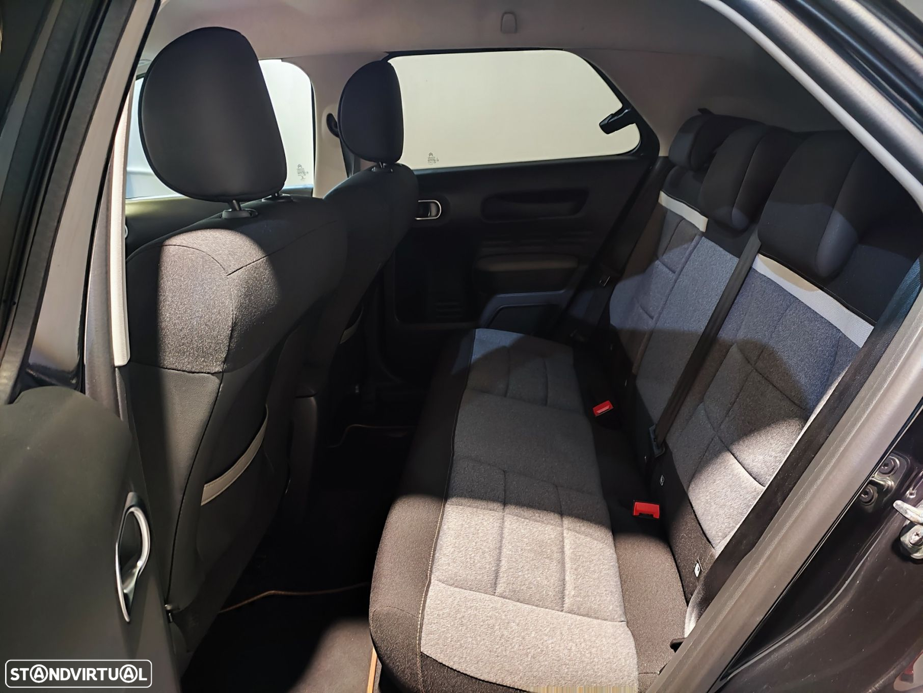 Citroën C4 Cactus 1.5 BlueHDi Origins - 29