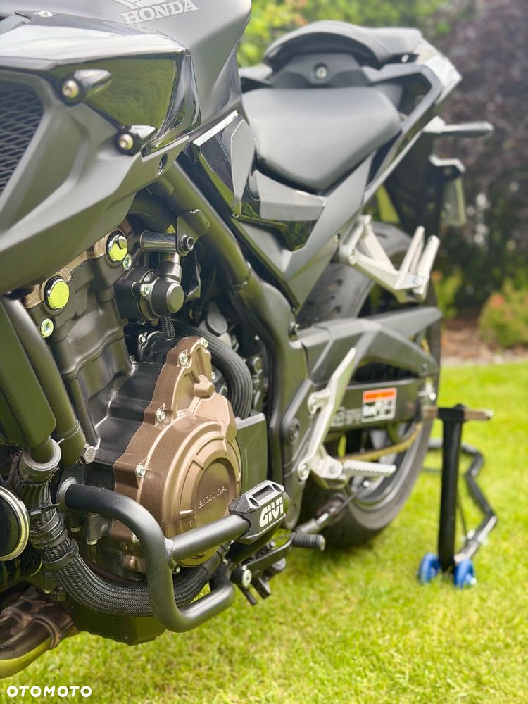 Honda CB - 9