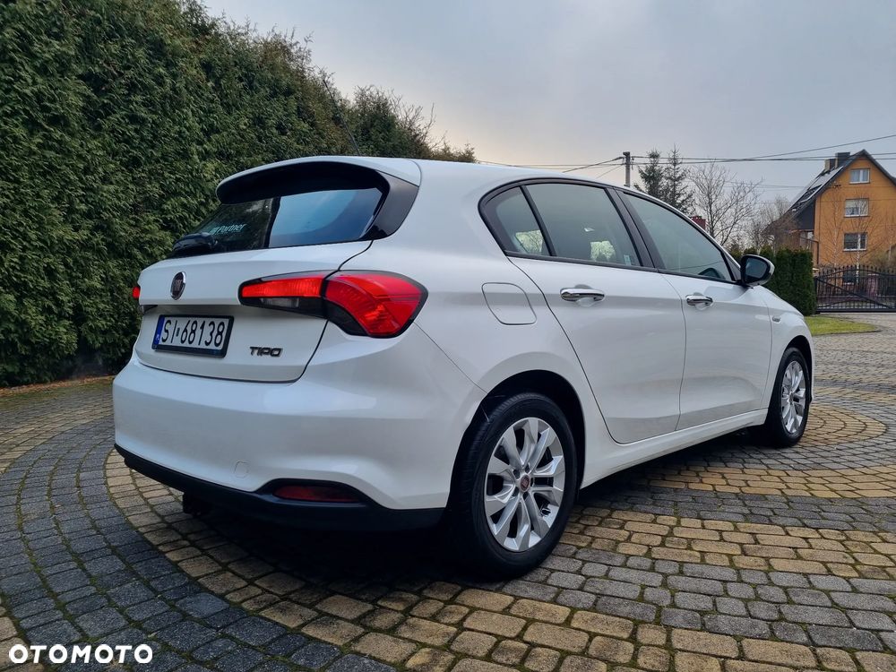 Fiat Tipo 1.4 T-Jet 16v Lounge - 3
