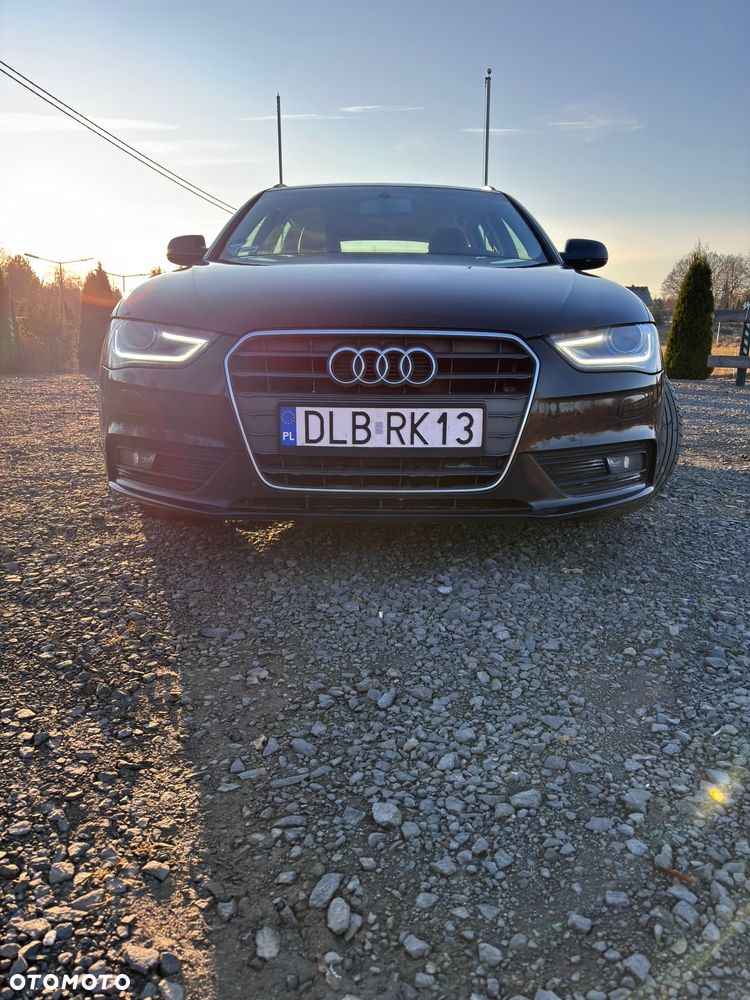 Audi A4 Avant 2.0 TDI ultra - 4