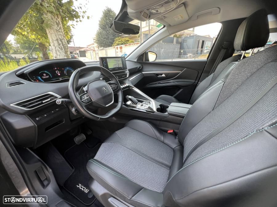 Peugeot 3008 1.6 Hybrid Allure e-EAT8 - 18