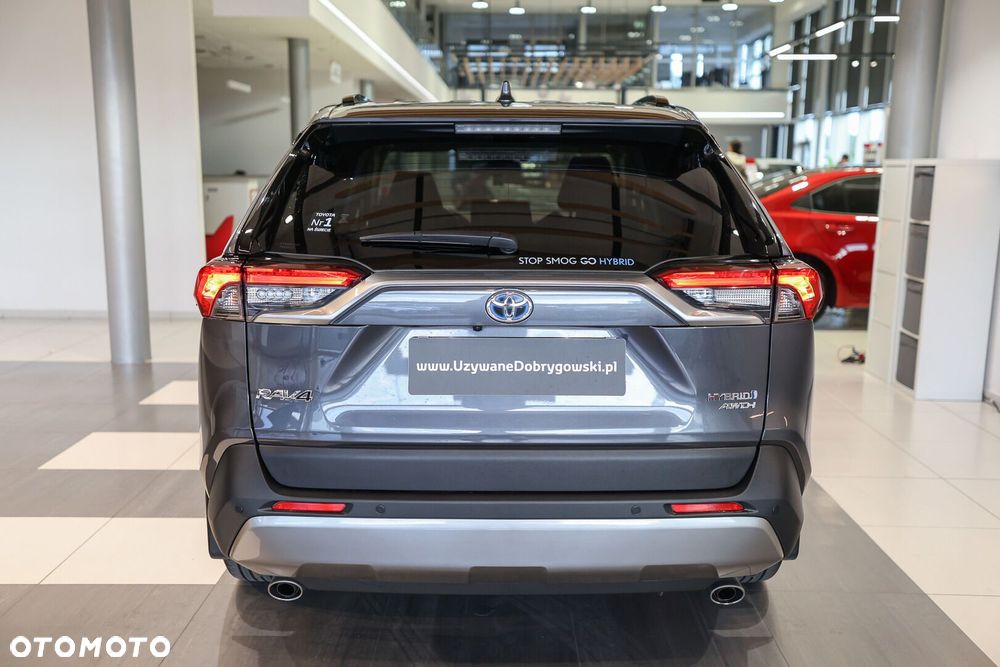 Toyota RAV4 - 5