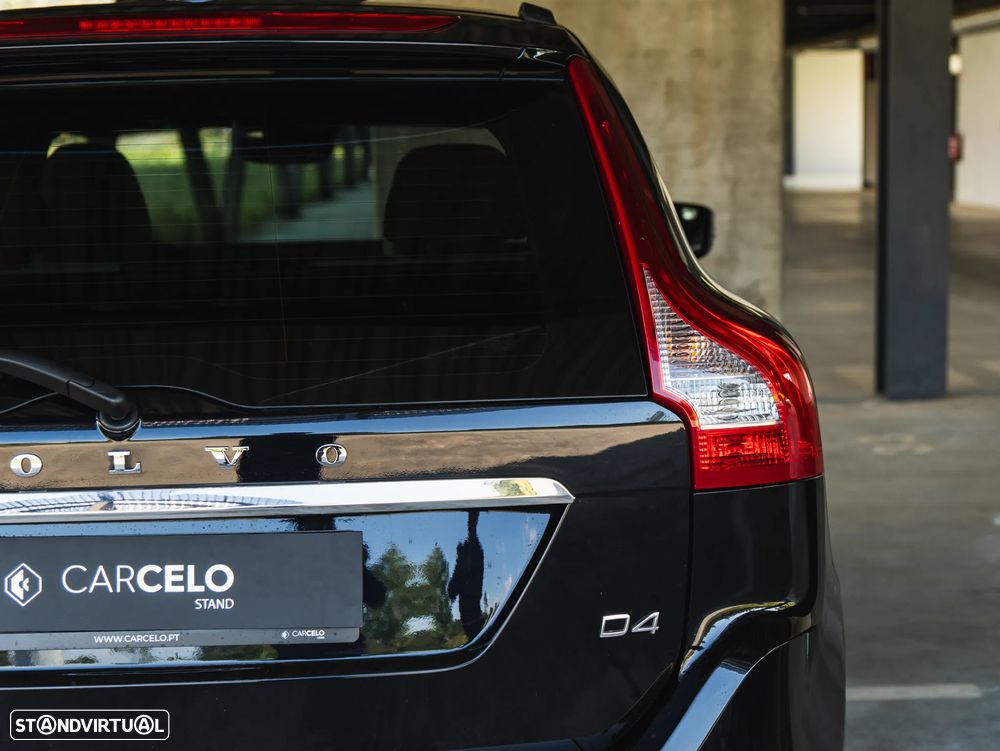 Volvo XC 60 D4 Geartronic Summum - 12