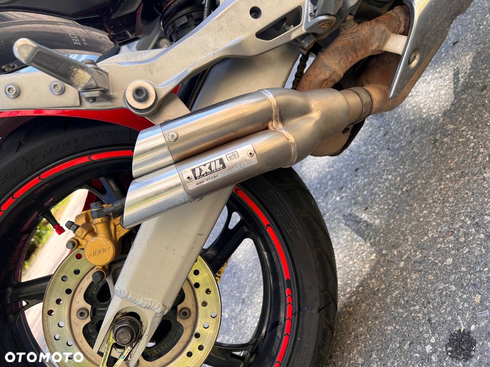 Honda Hornet - 5
