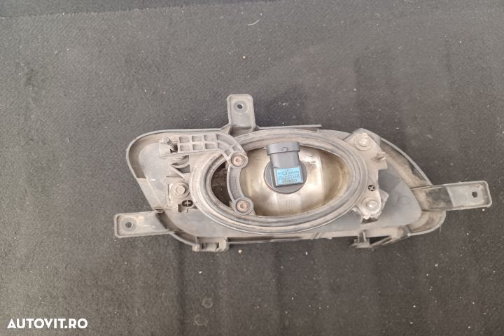 Proiector dreapta A1698201556 1305230180 A1698201556 1305230180 Merce - 3