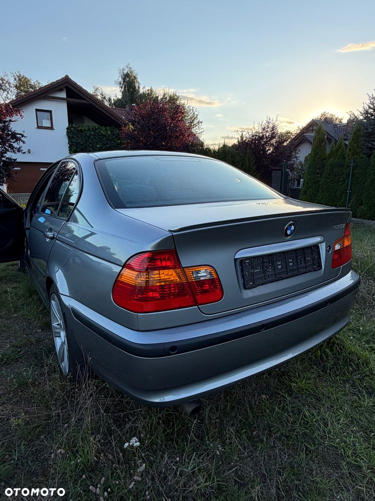 BMW Seria 3 318i - 17