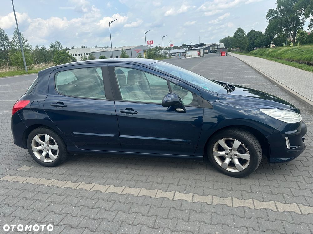 Peugeot 308 1.6 Trendy - 3