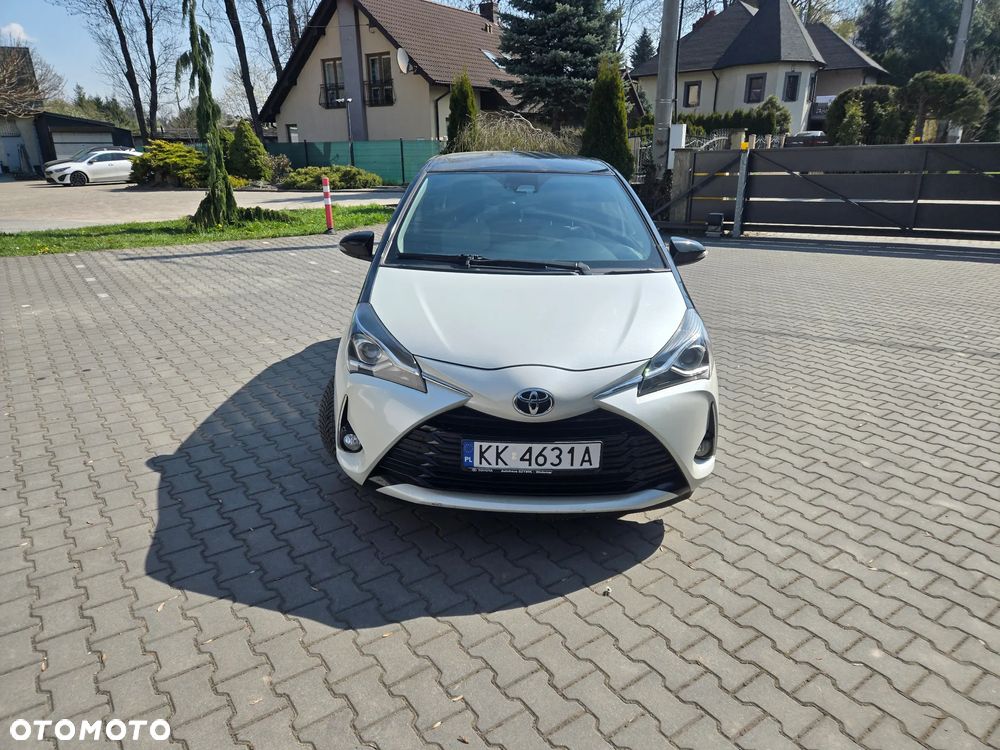 Toyota Yaris 1.5 Premium - 3