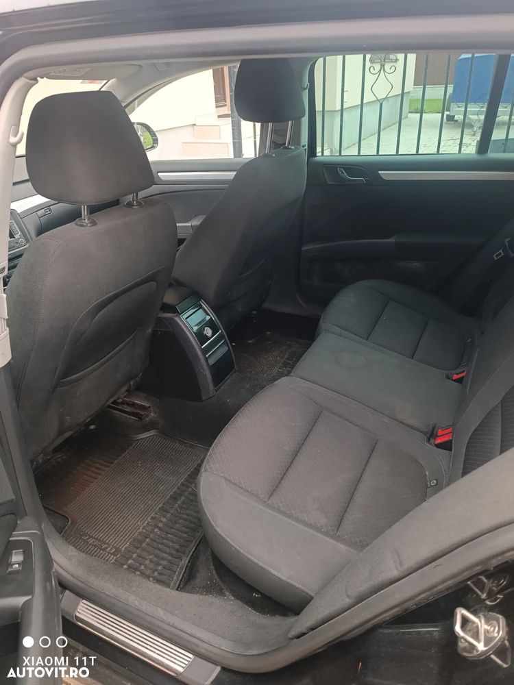 Skoda Superb Combi 2.0 TDI Ambition - 6