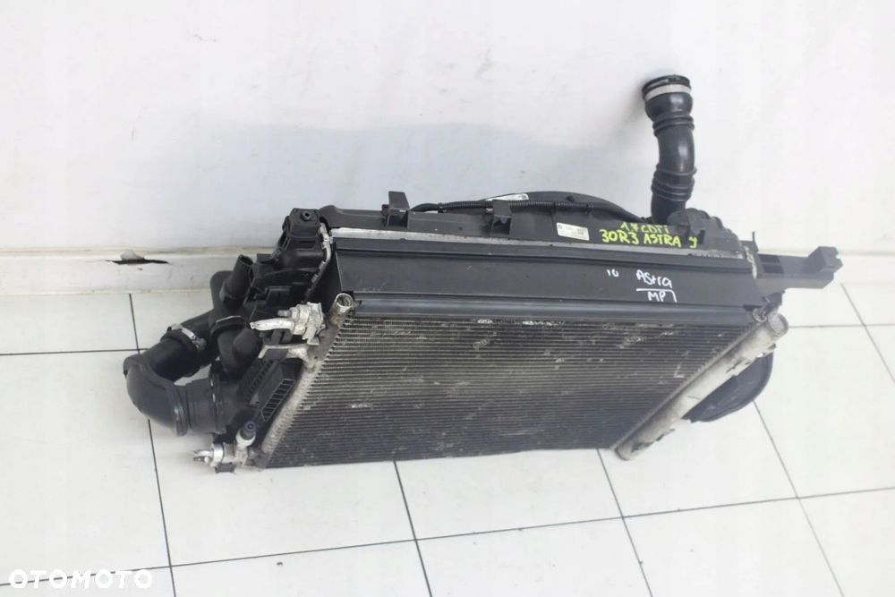 KOMPLET CHŁODNIC WENTYLATOR OPEL ASTRA 4 IV J 2009R- 1.7 CDTI - 3