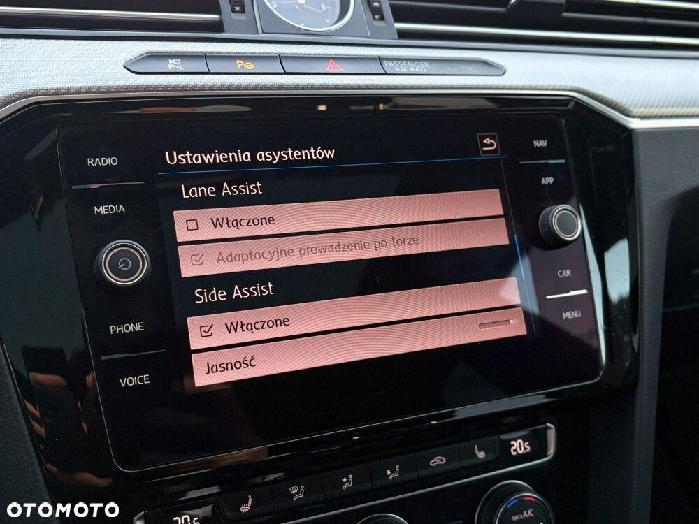 Volkswagen Arteon 2.0 TSI R-Line DSG - 26