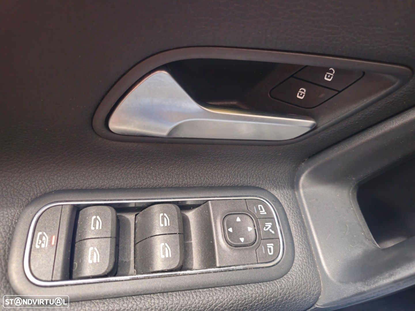 Mercedes-Benz A 180 d 7G-DCT - 18