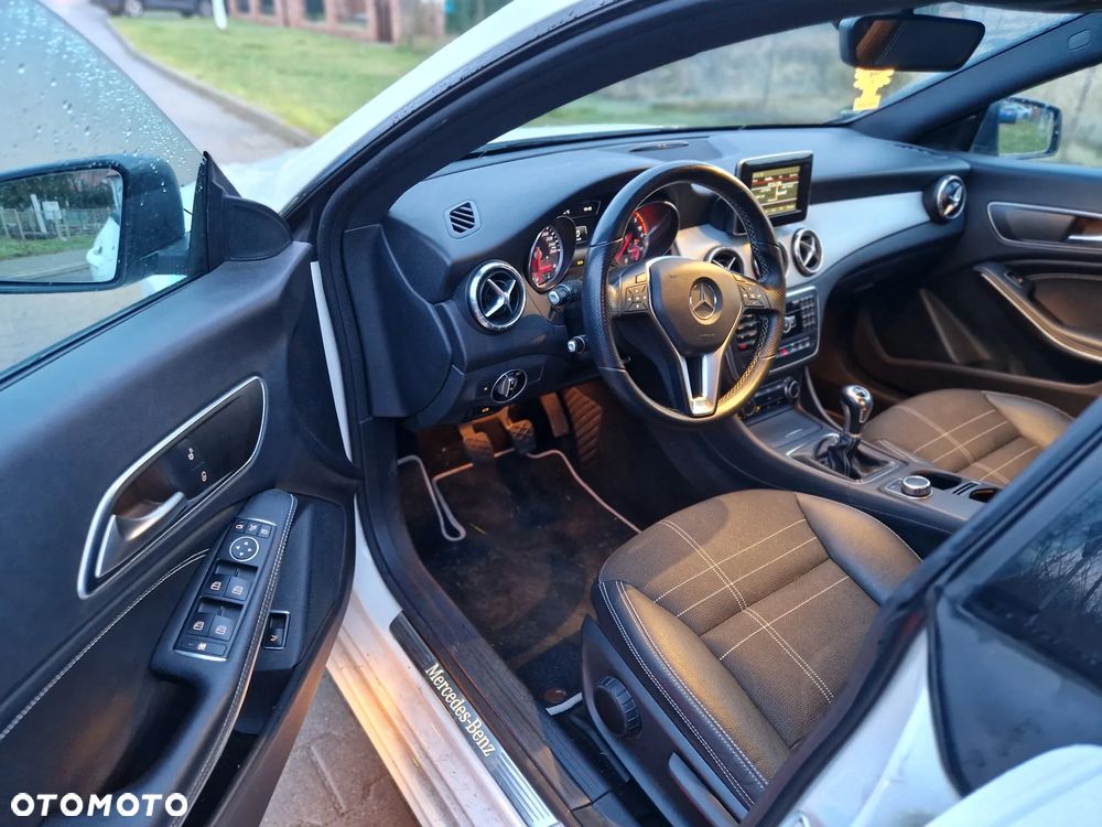 Mercedes-Benz CLA - 20