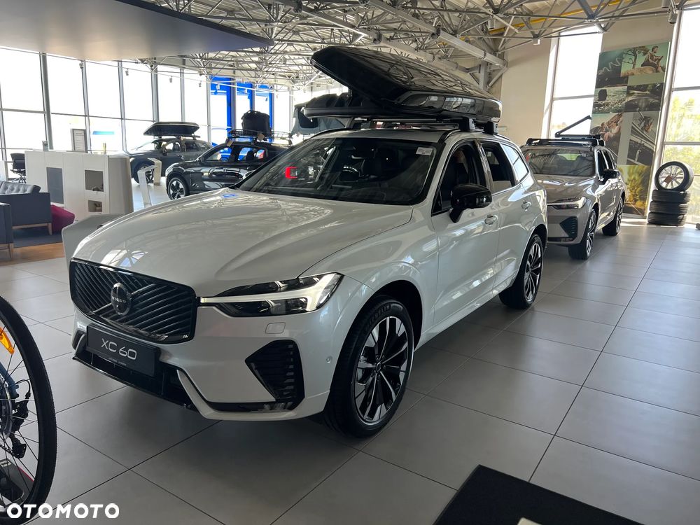 Volvo XC 60 B5 B AWD Ultra Dark - 1