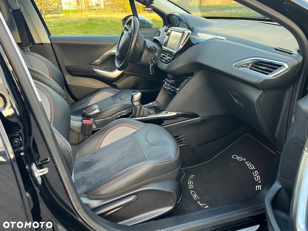 Peugeot 2008 PureTech 110 Stop&Start Crossway - 36