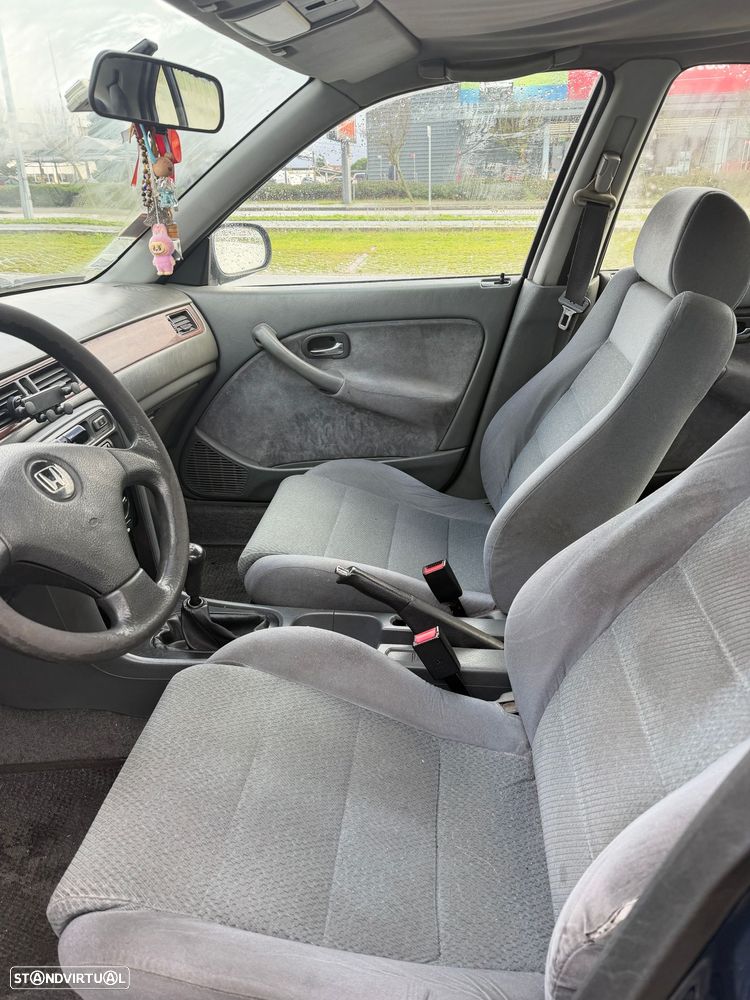 Honda Civic 1.4i - 13