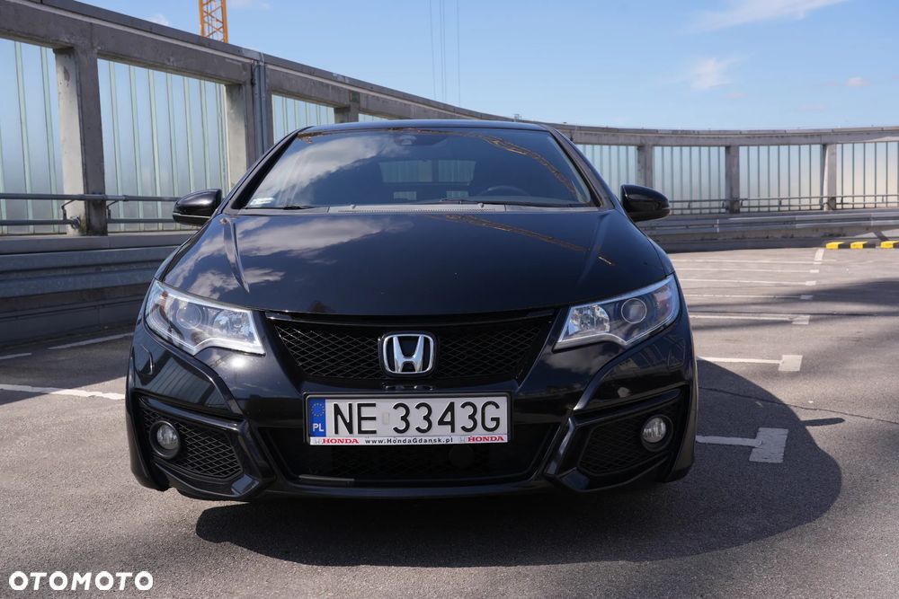 Honda Civic 1.8 Sport (Honda Connect+) - 3