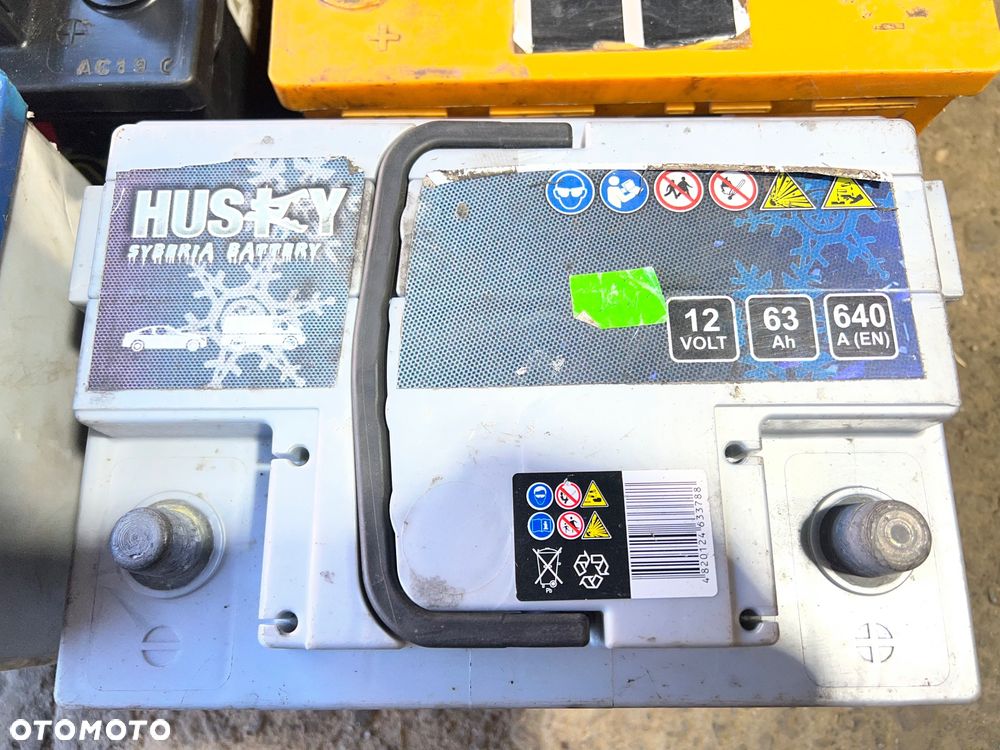 AKUMULATOR BATERIA AMEGA3 100Ah 850A JENOXCLASSIC 80Ah 700A CENTRA FUTURA CA612 61Ah 600A BANNER 60Ah 480A FORSE 60 60Ah 600A HUSKY 63Ah 640A VARTA BLUE DYNAMIC D47 60Ah 540A VARTA BLUE DYNAMIC EFB N65 65Ah 650A - 7