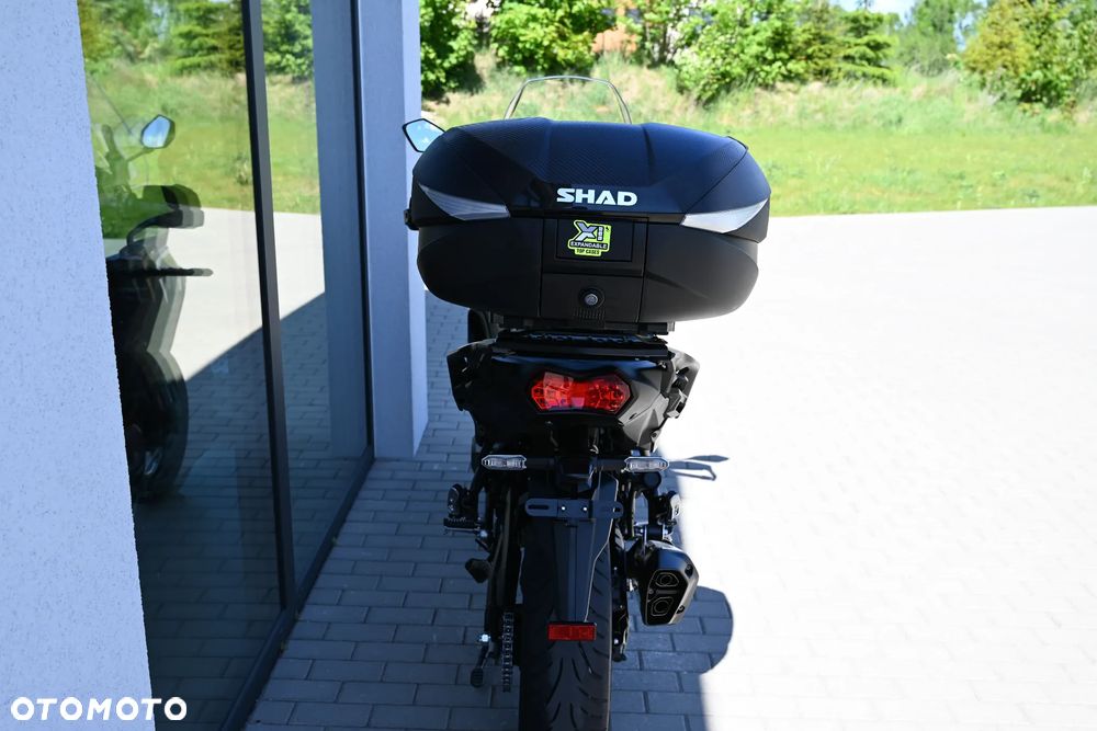 Kawasaki Versys 1000 - 8