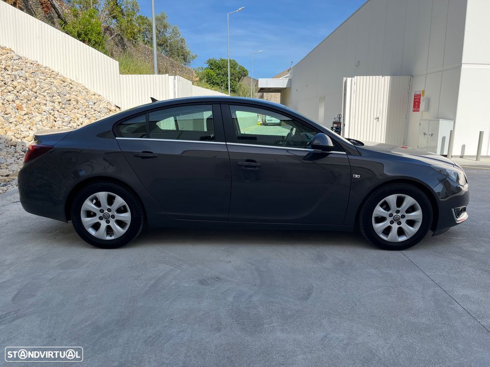 Opel Insignia 2.0 CDTI executive S/S - 18
