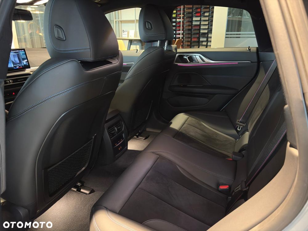 BMW i4 80.7kWh eDrive 35 M Sport - 15