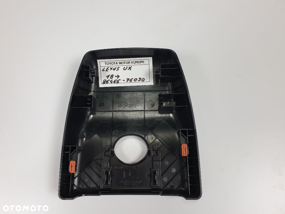 Osłona Maskownica Czujnika Deszczu LEXUS UX - 2