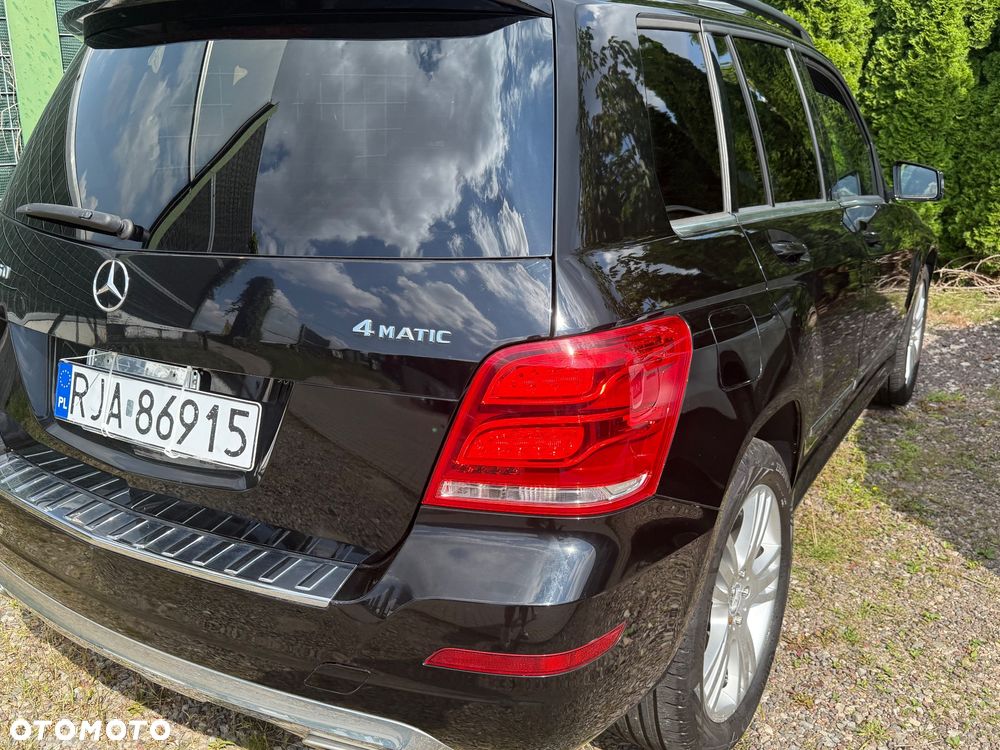 Mercedes-Benz GLK 350 4-Matic - 10