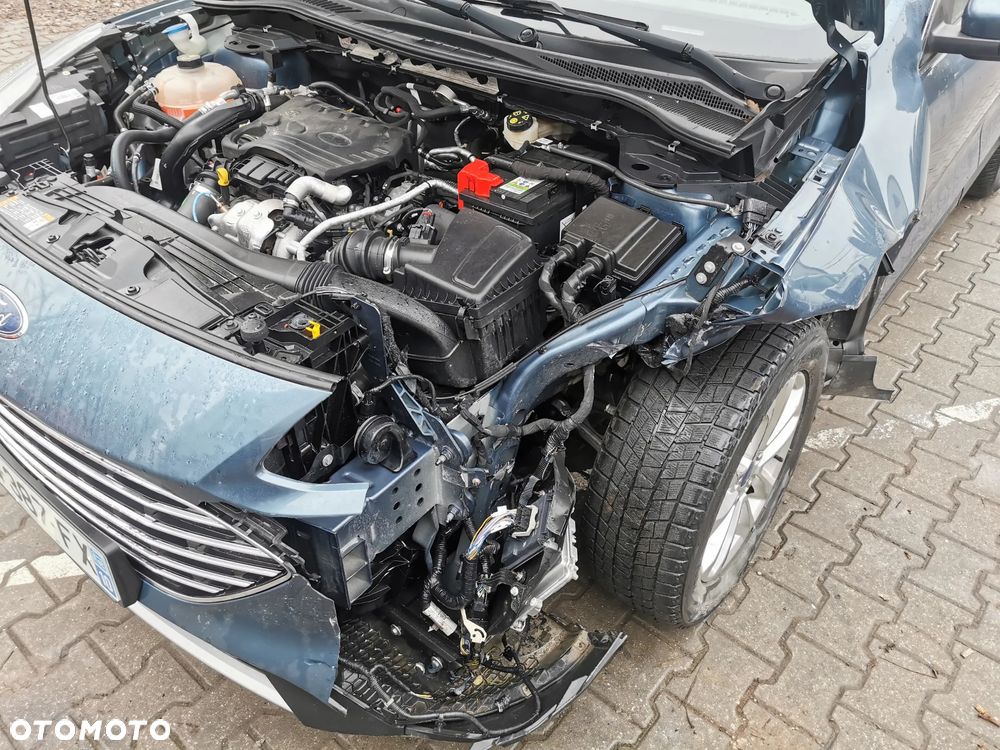 Ford Kuga 1.5 EcoBlue TITANIUM - 15