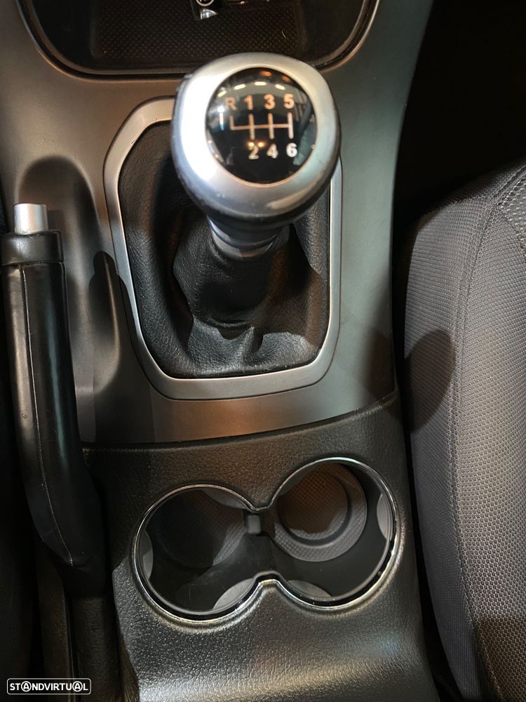 Kia Sorento 2.2 CRDi EX - 13