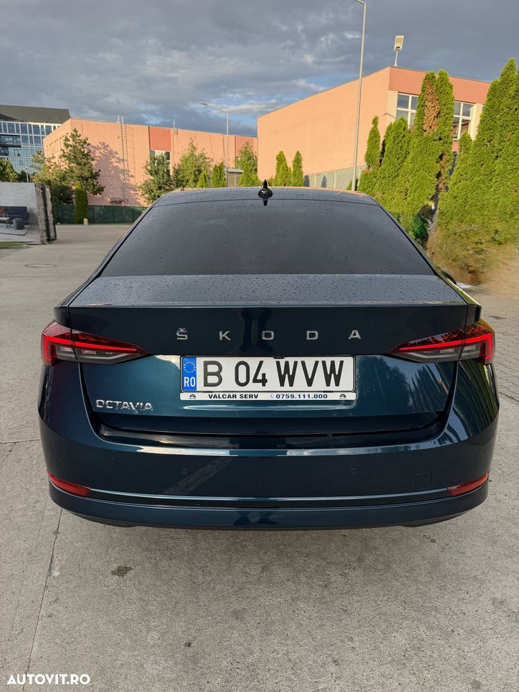 Skoda Octavia 2.0 TDI DSG Style - 13