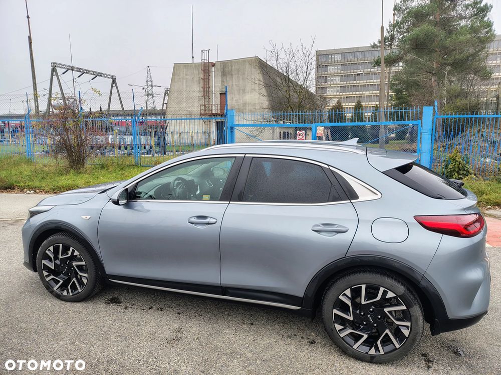 Kia XCeed 1.5 T-GDI M - 4