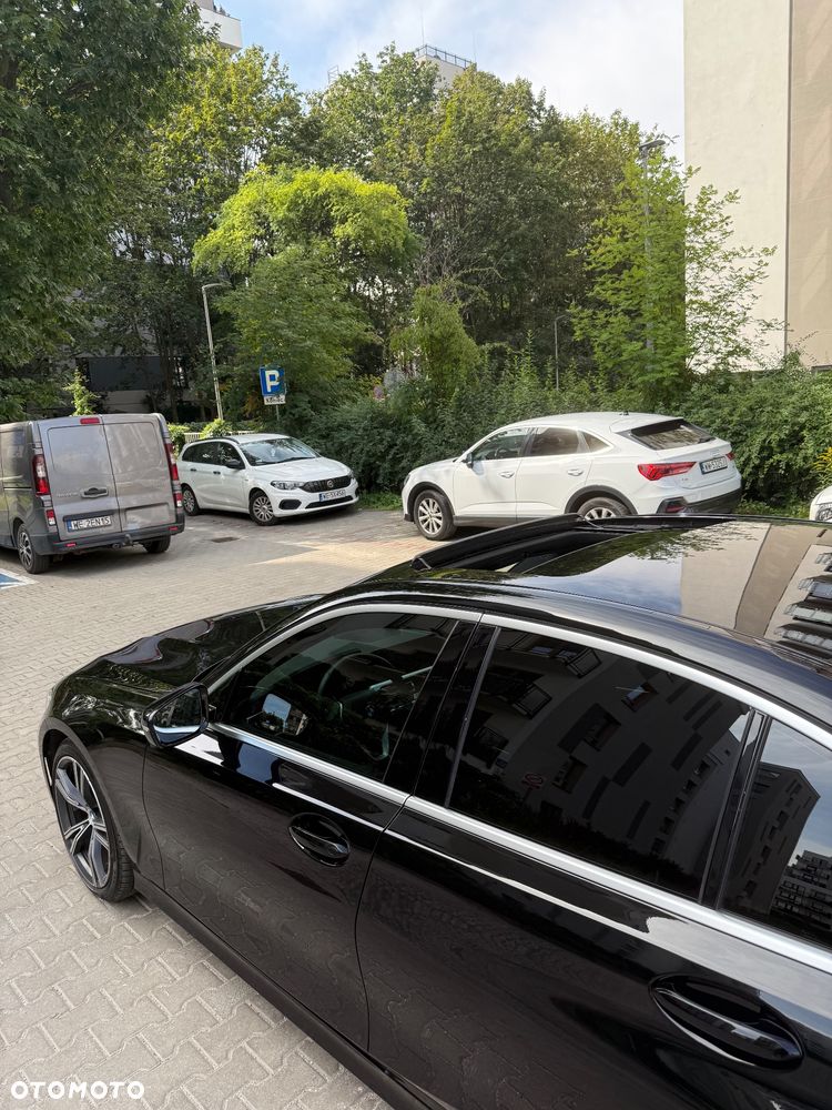 BMW Seria 3 330i Sport Line - 7