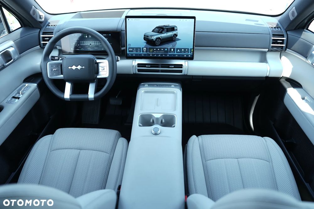 BYD Leopard 7 - 9