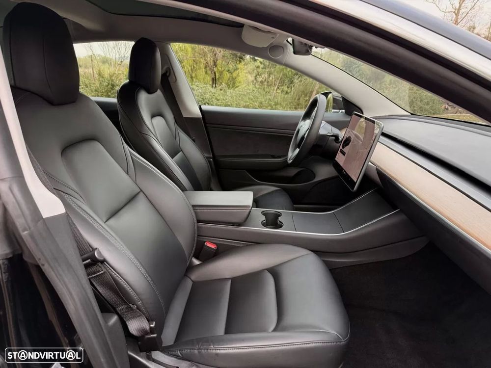 Tesla Model 3 Standard Range Plus RWD - 11