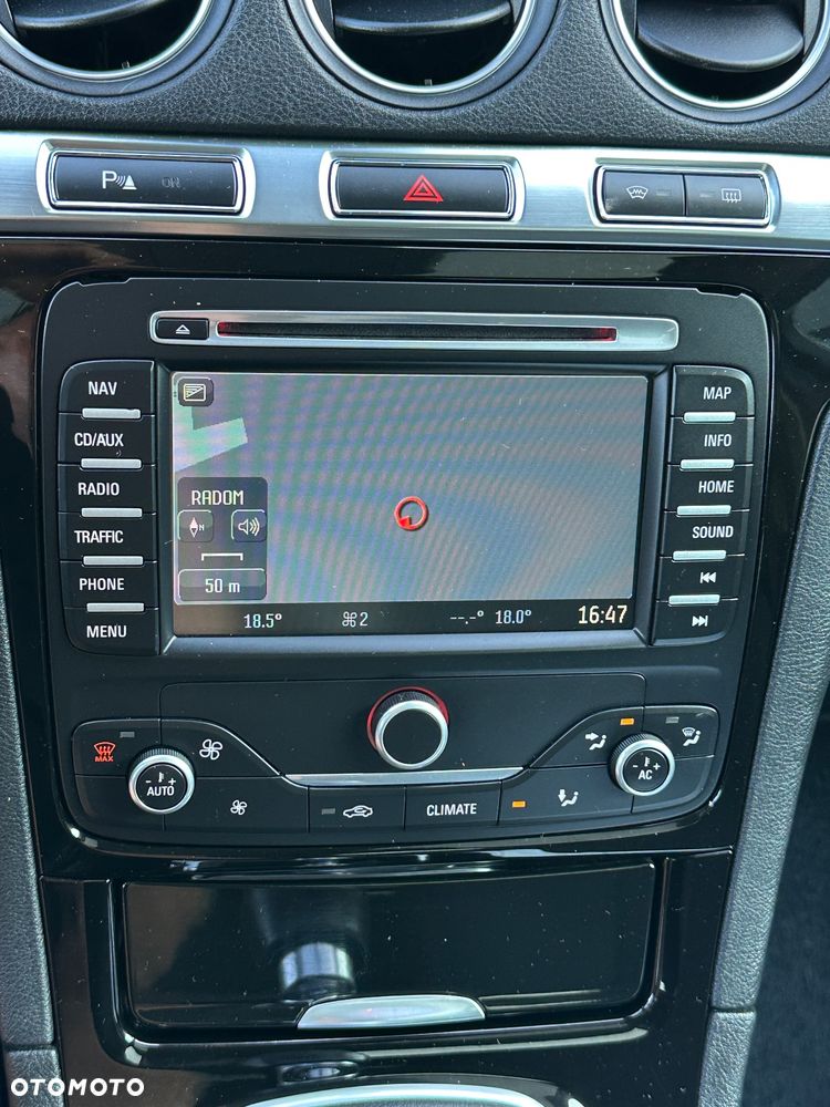 Ford Galaxy 2.0 TDCi DPF Business Edition - 31