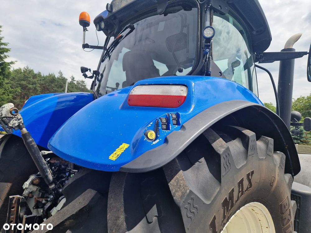 New Holland T7.245 AUTOCOMMAND PNEUMATYKA - 23