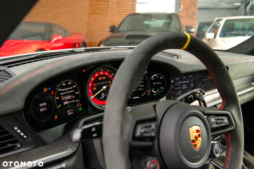 Porsche 911 GT3 RS - 34