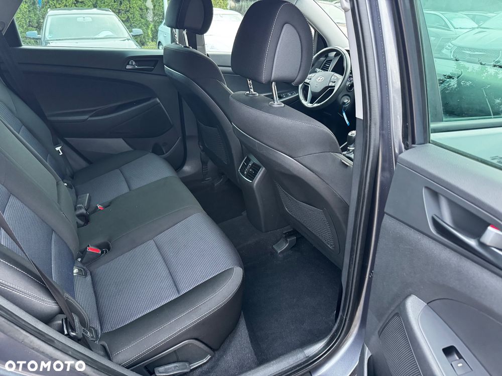 Hyundai Tucson blue 1.6 GDi 2WD Advantage - 33