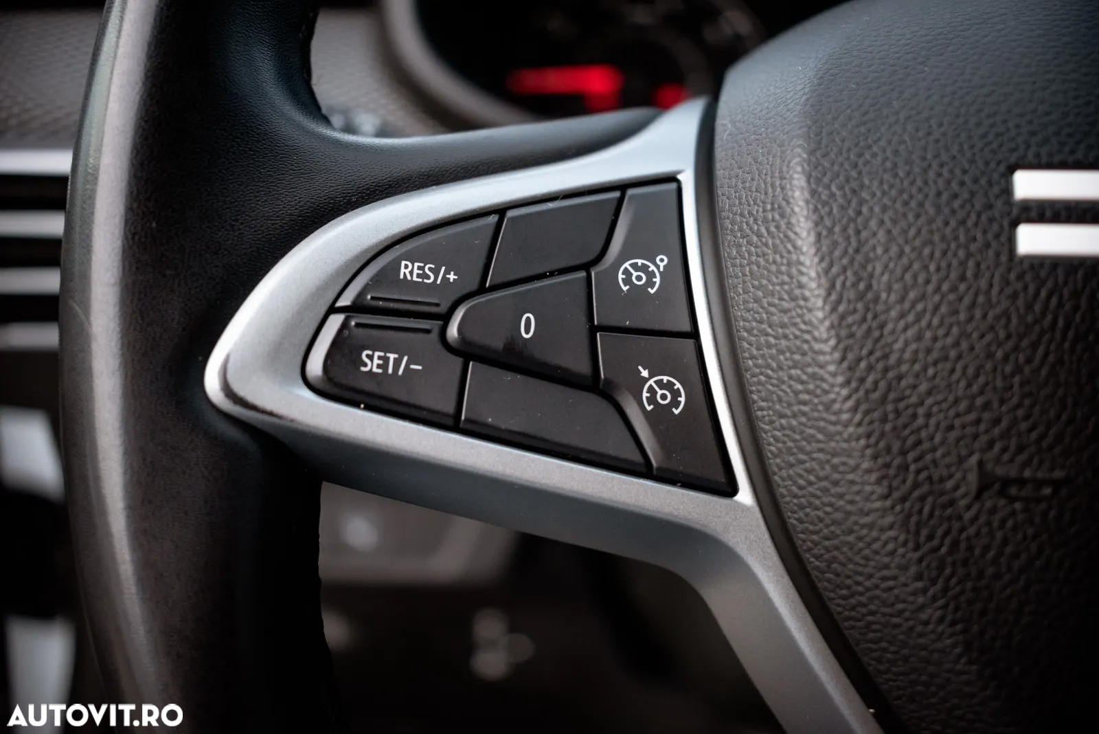 Dacia Logan ECO-G 100 MT6 Expression - 25