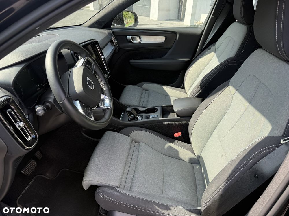 Volvo XC 40 - 8