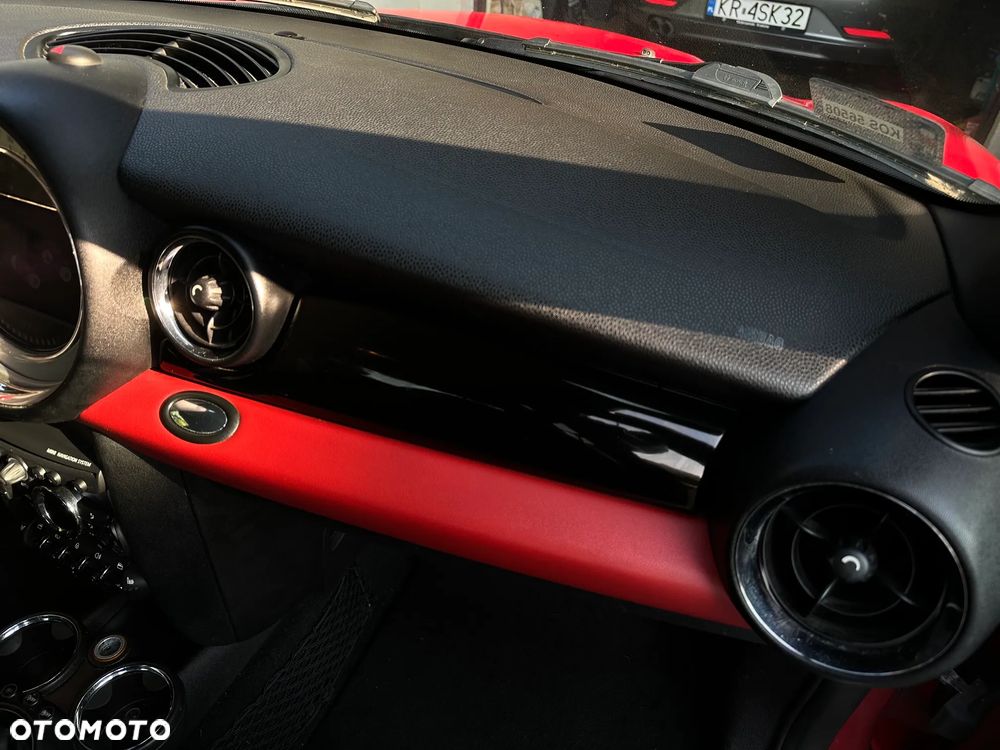 MINI Cooper EU6 - 24