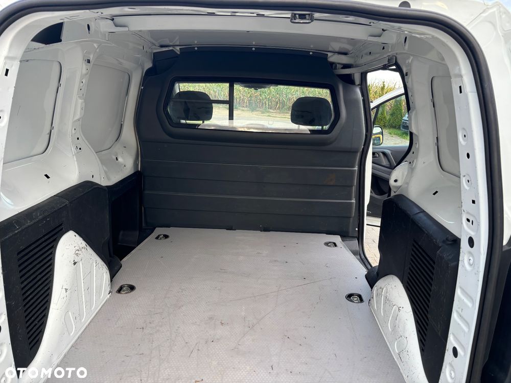 Peugeot Partner - 15