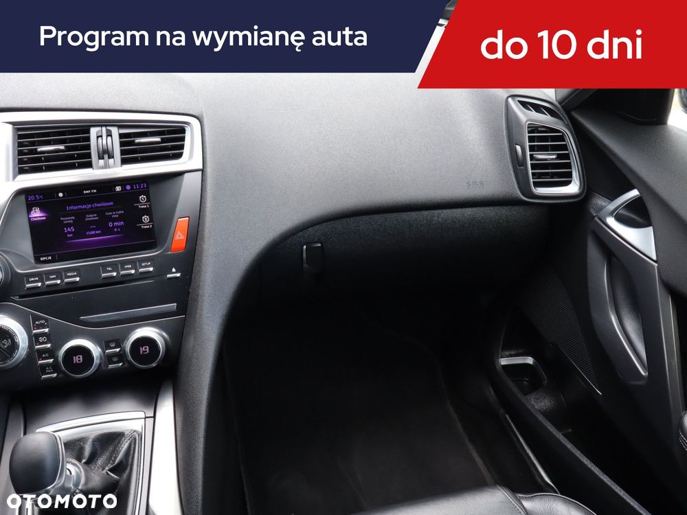 DS Automobiles DS 5 - 10