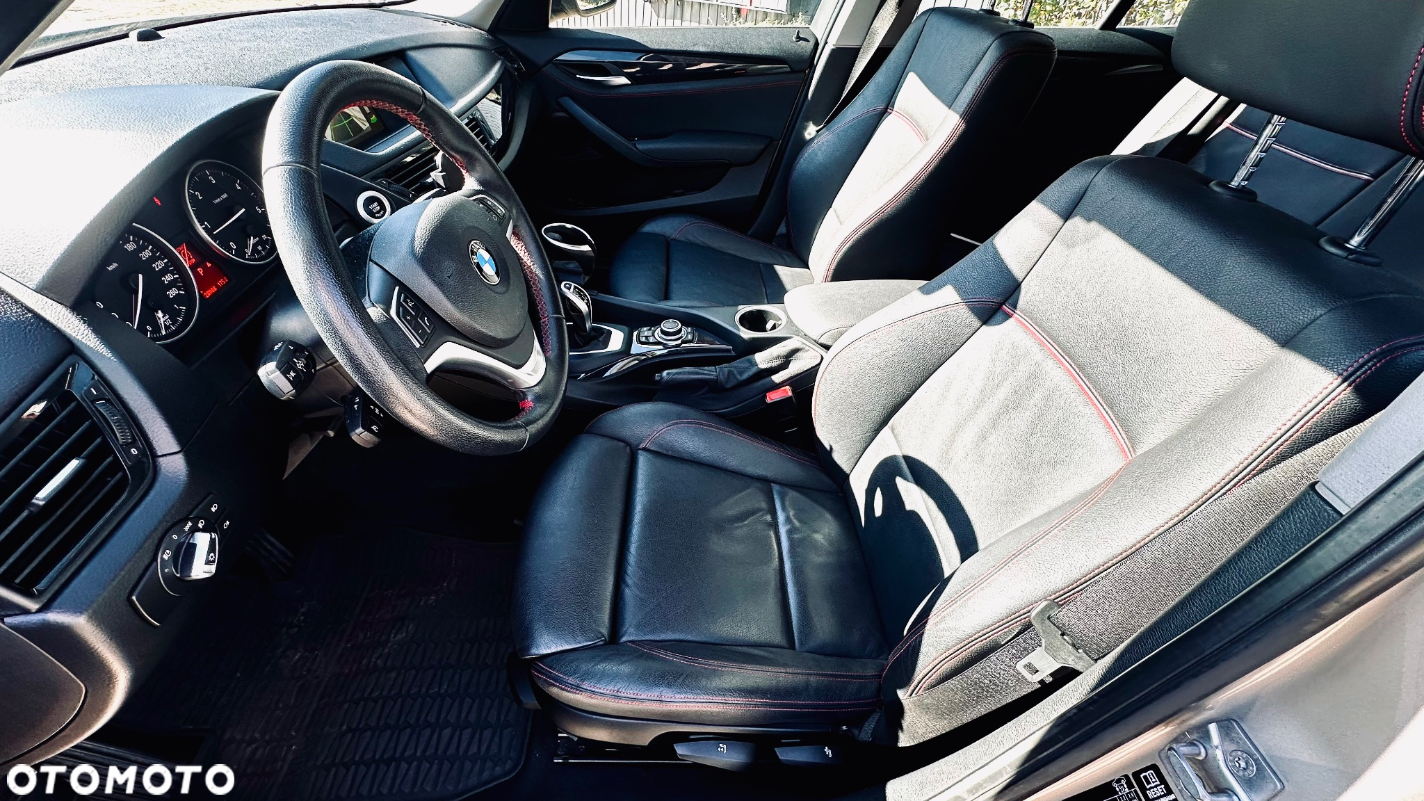 BMW X1 - 10