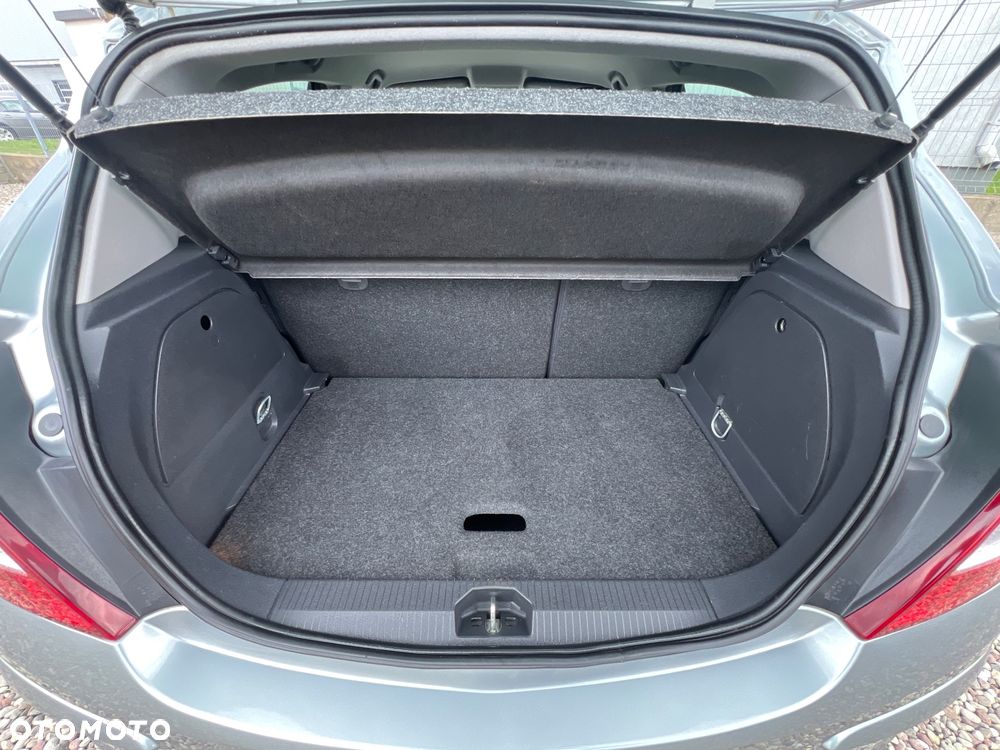 Opel Corsa 1.4 16V Innovation - 27